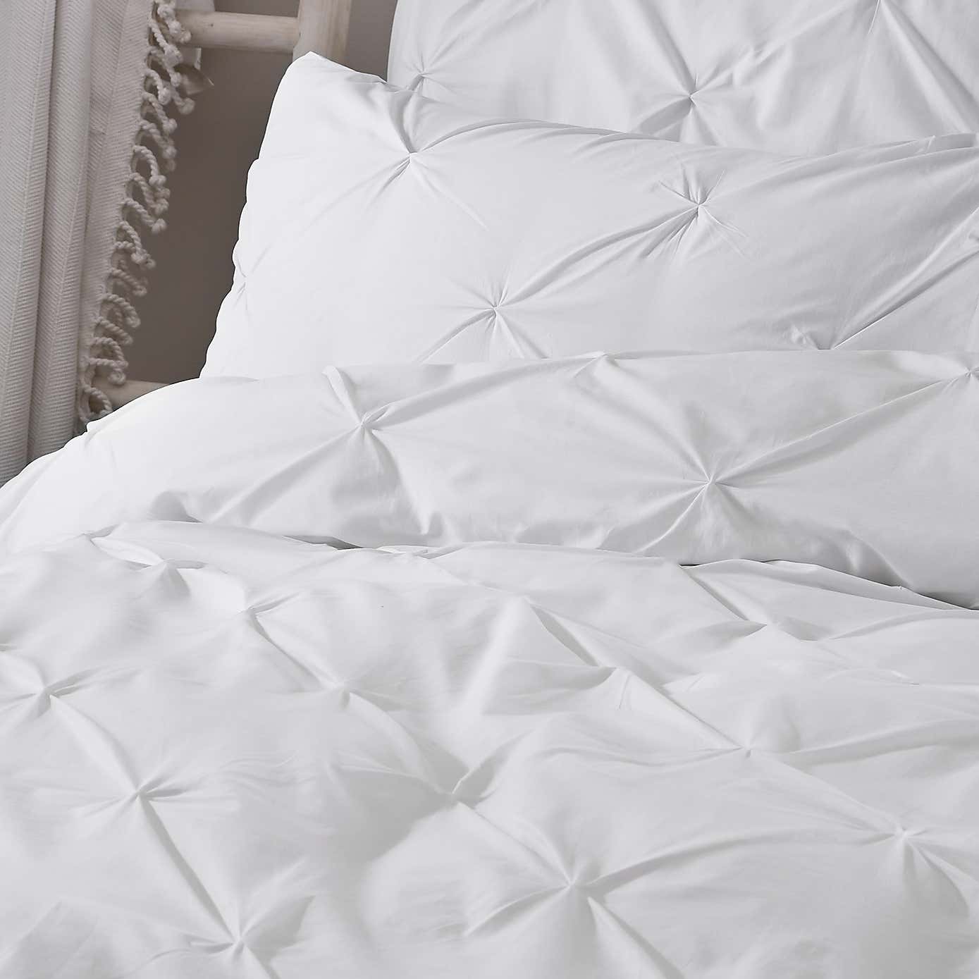 Serene Lara Duvet Cover & Pillowcase Set White