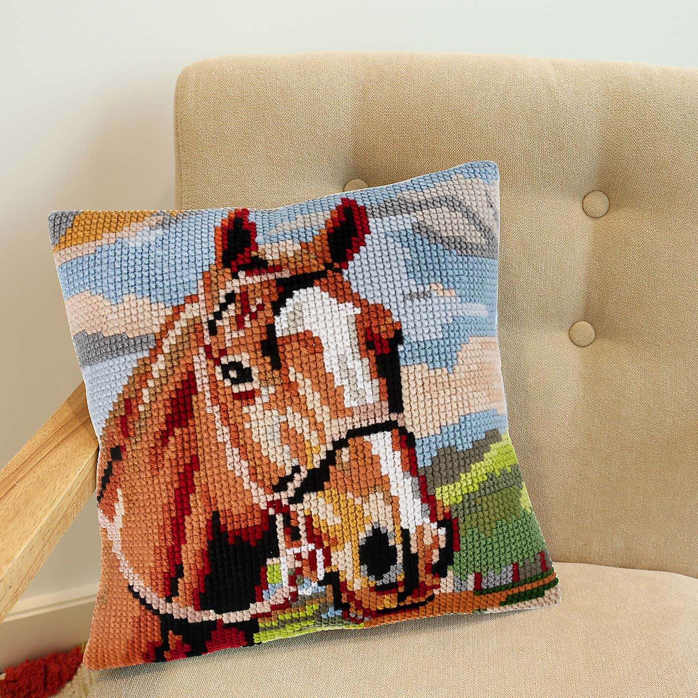Cushion Kit Horse Brown