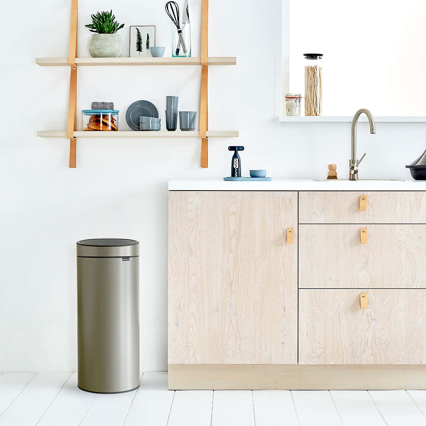 Brabantia 30L Touch New Bin