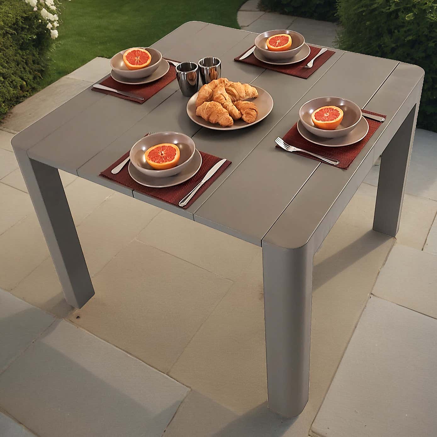 Modura Henrik Square Table, 100cm