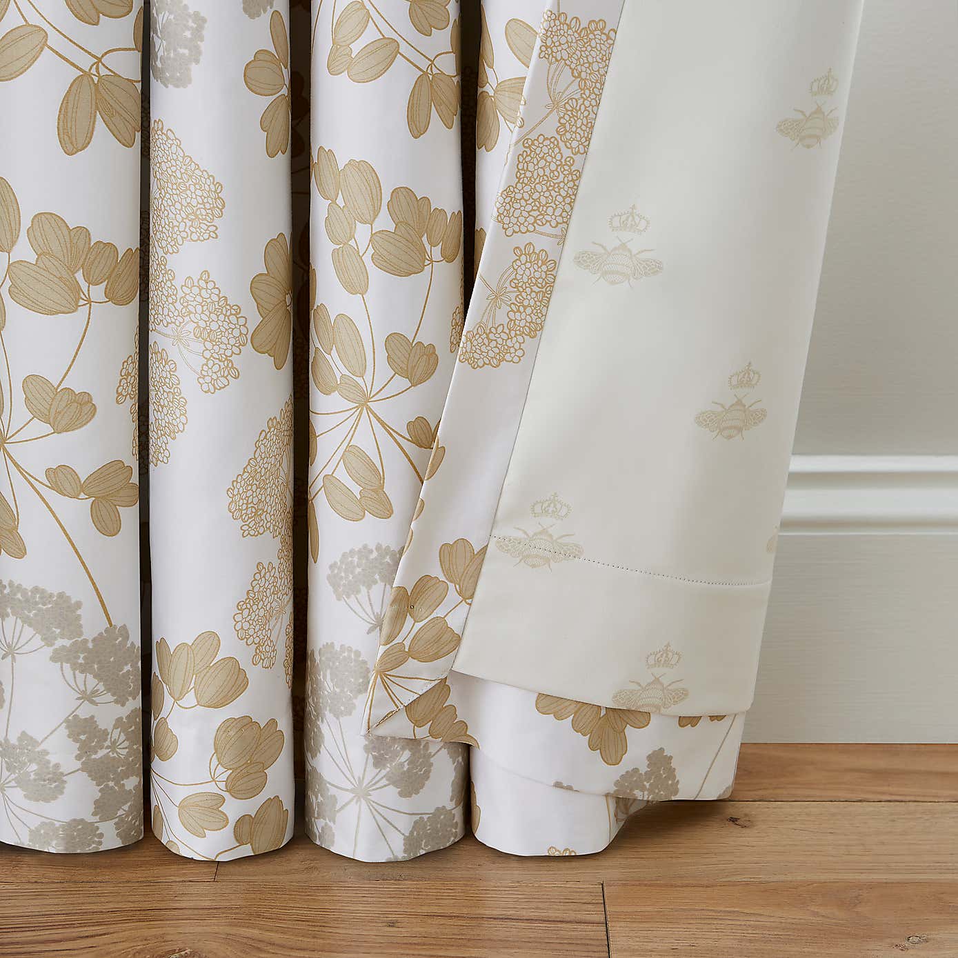 Dorma Daylesford Blackout Eyelet Curtains