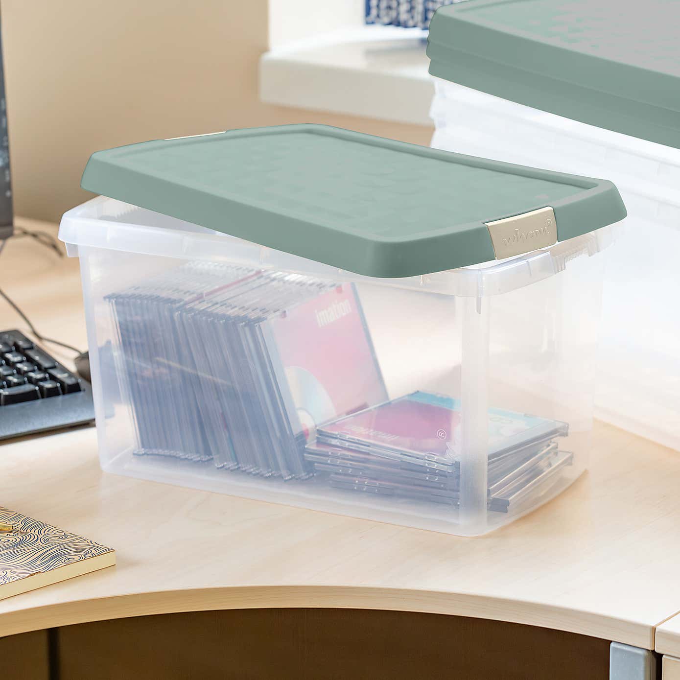Wham Clip Pack of 4 Rectangle Storage Boxes With Lids