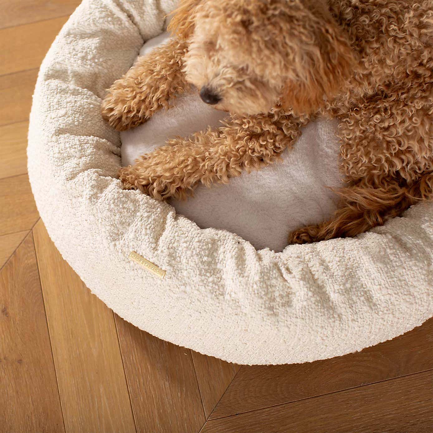 Lords and Labradors Boucle Donut Dog Bed