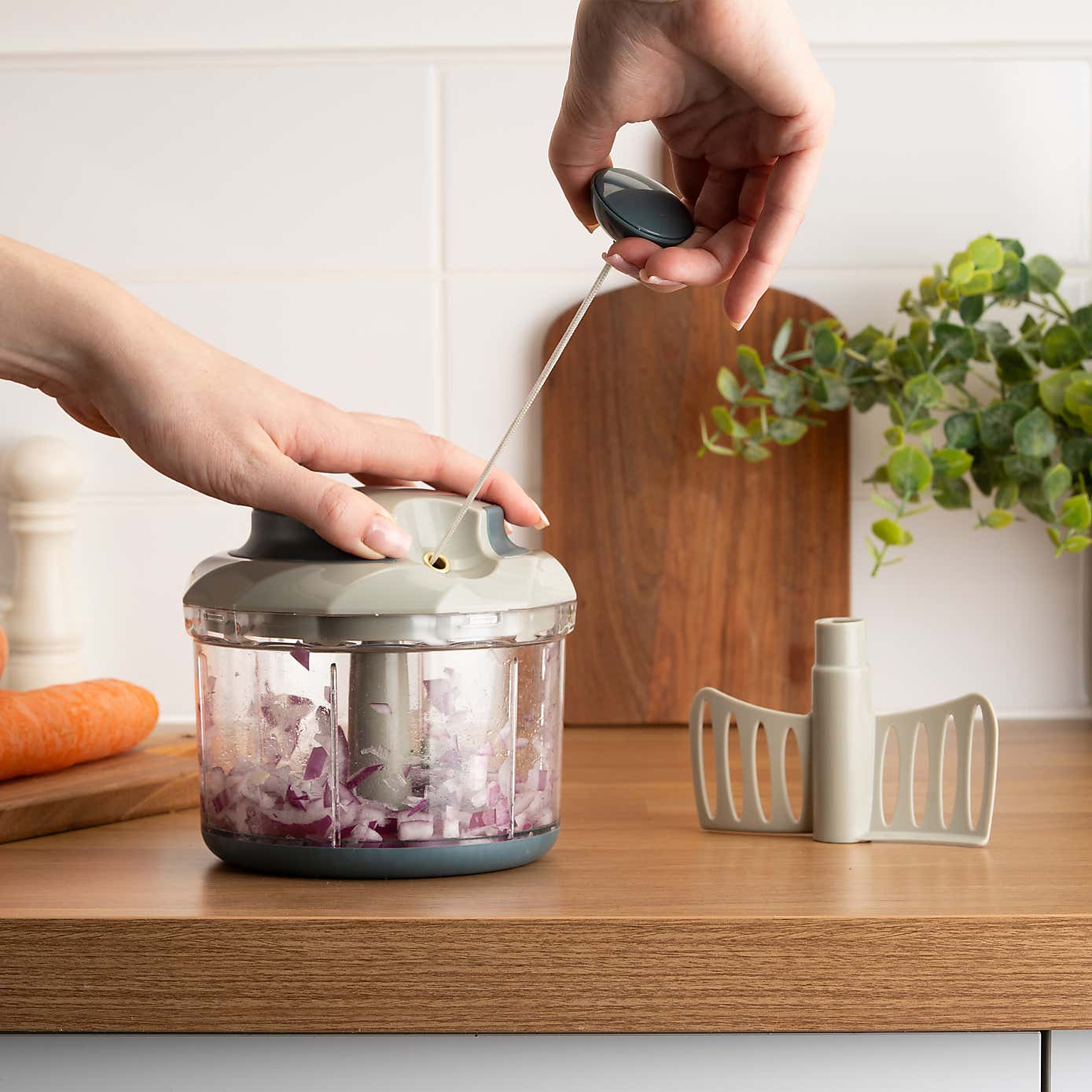 Handy Kitchen Food Chopper
