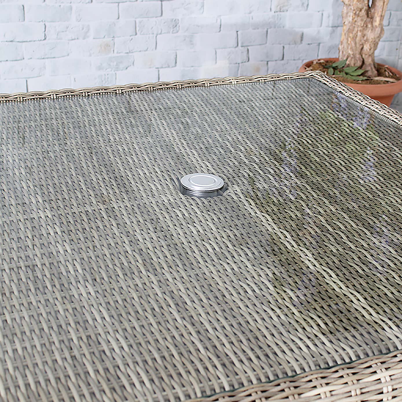 Wentwoth 8 Seater Cube Set