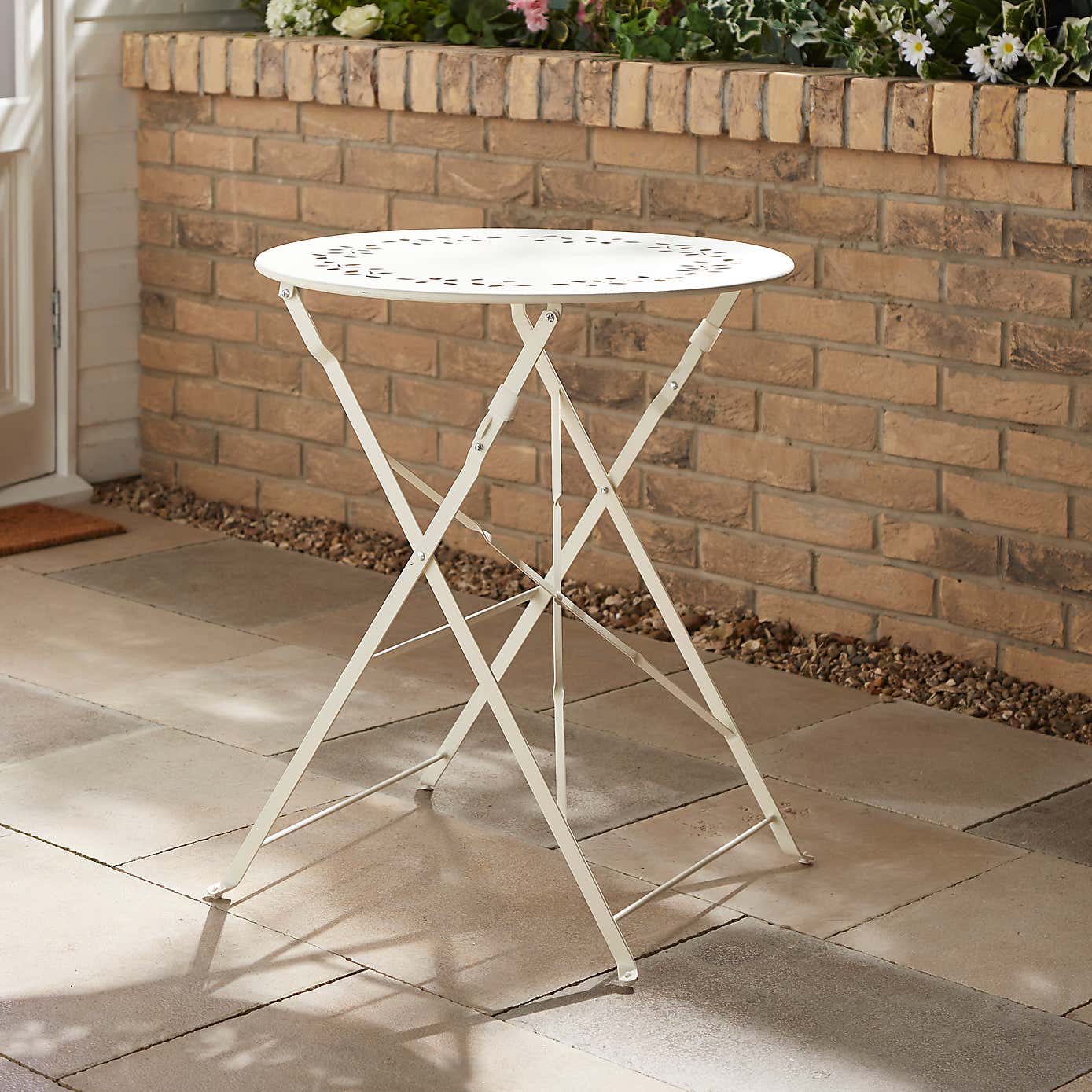 Churchgate 60cm Metal Bistro Set, Sandstone