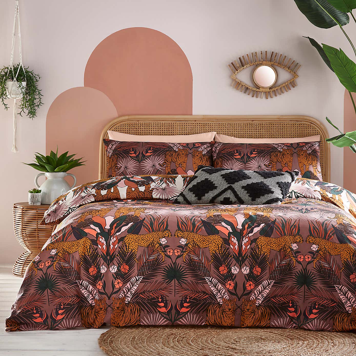 furn. Kaihalulu Duvet Cover & Pillowcase Set
