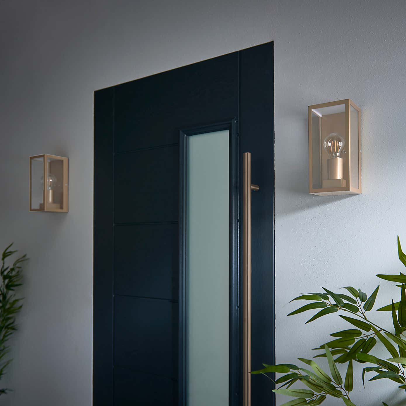 London Industrial Outdoor Wall Light