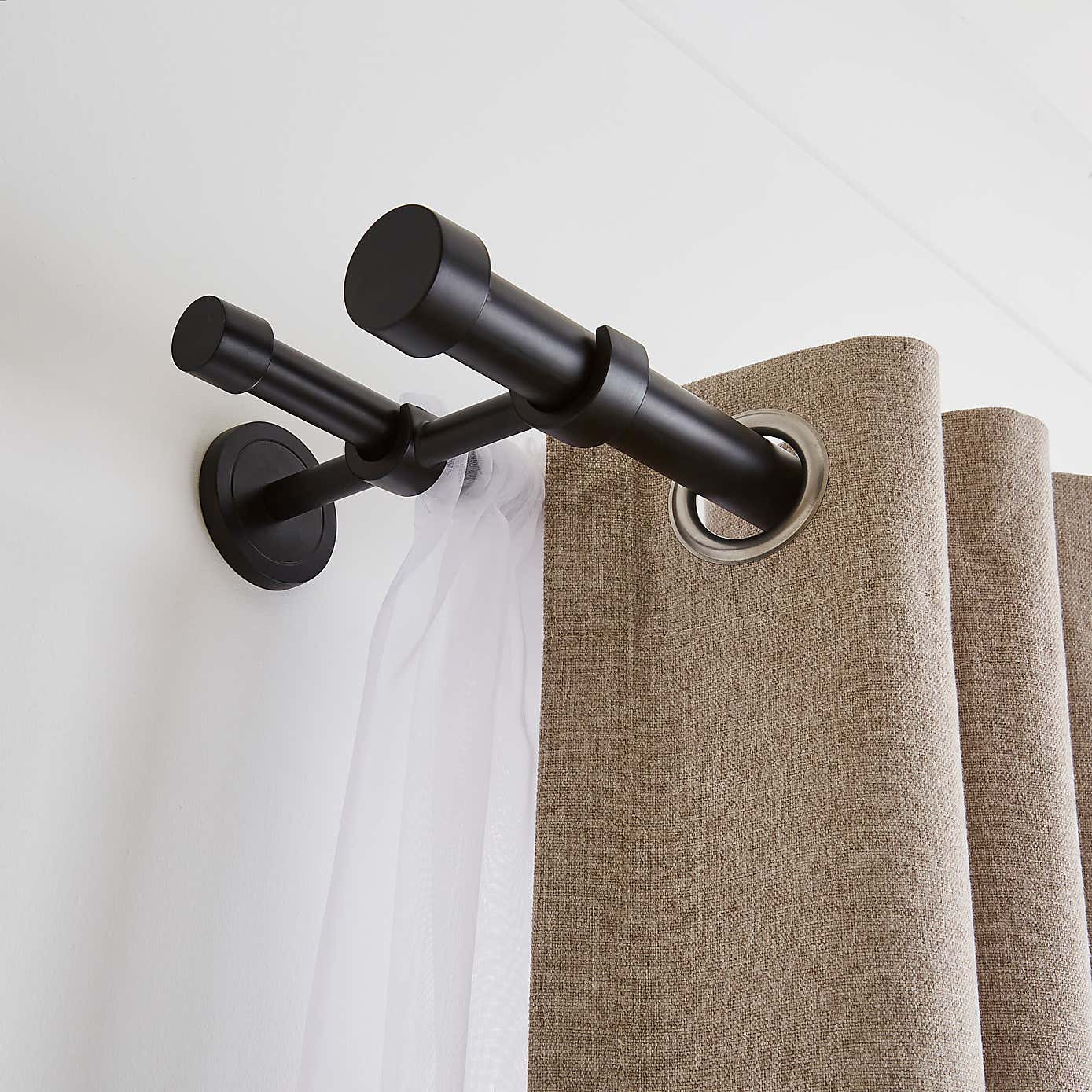 Trinity Double Layer Extendable Metal Eyelet Curtain Pole