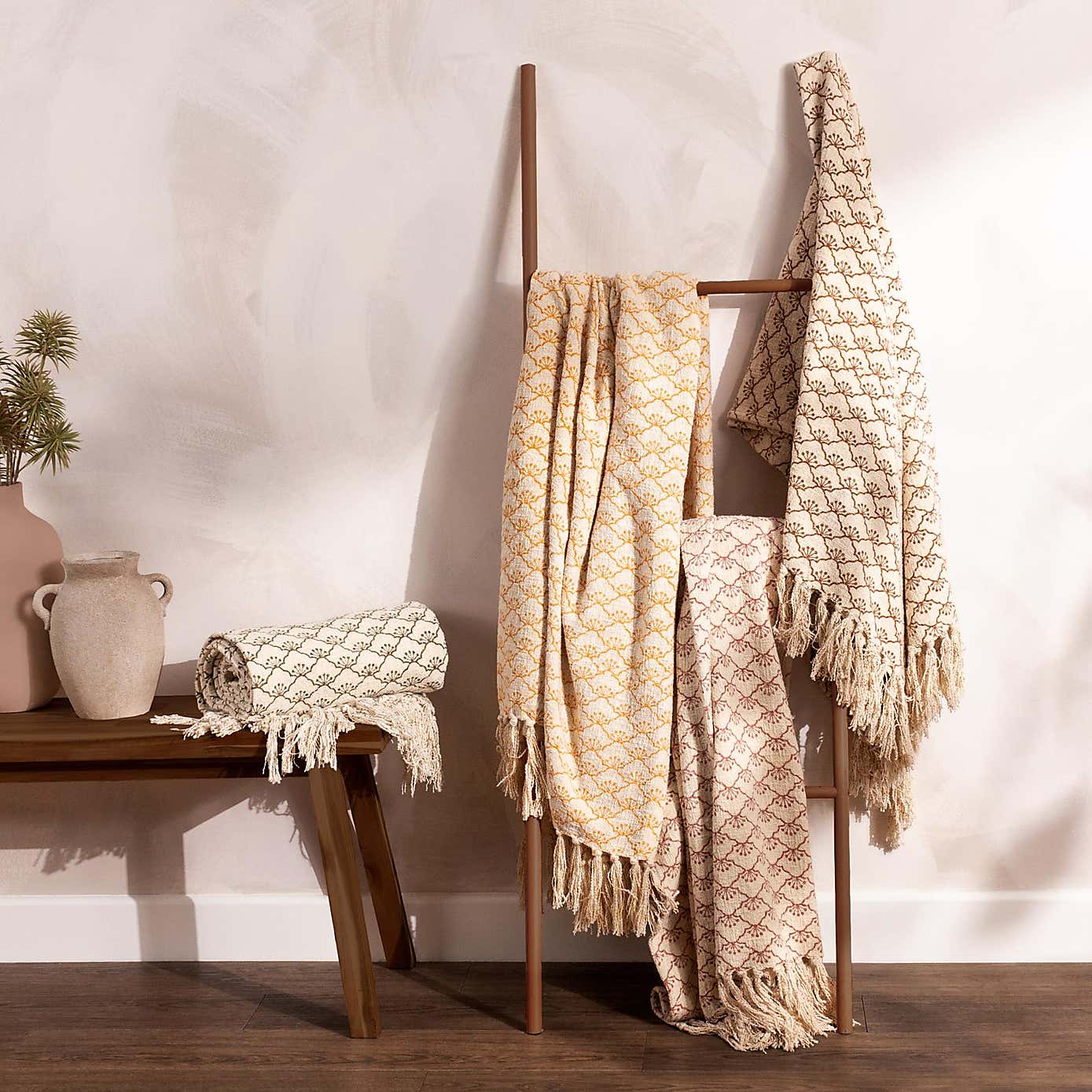 Saku Cotton Throw 130cm x 170cm