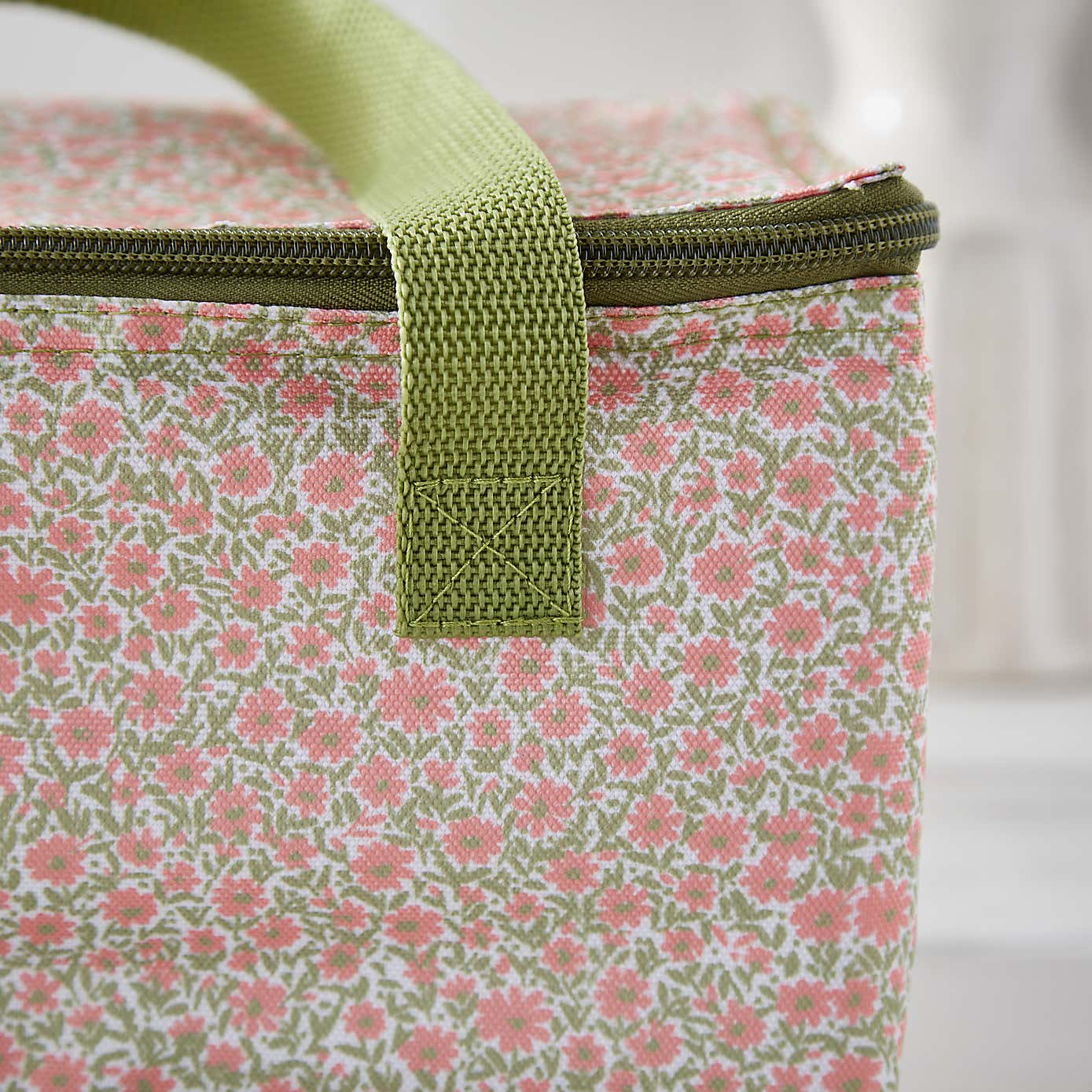 Emelia Floral Square Lunch Bag