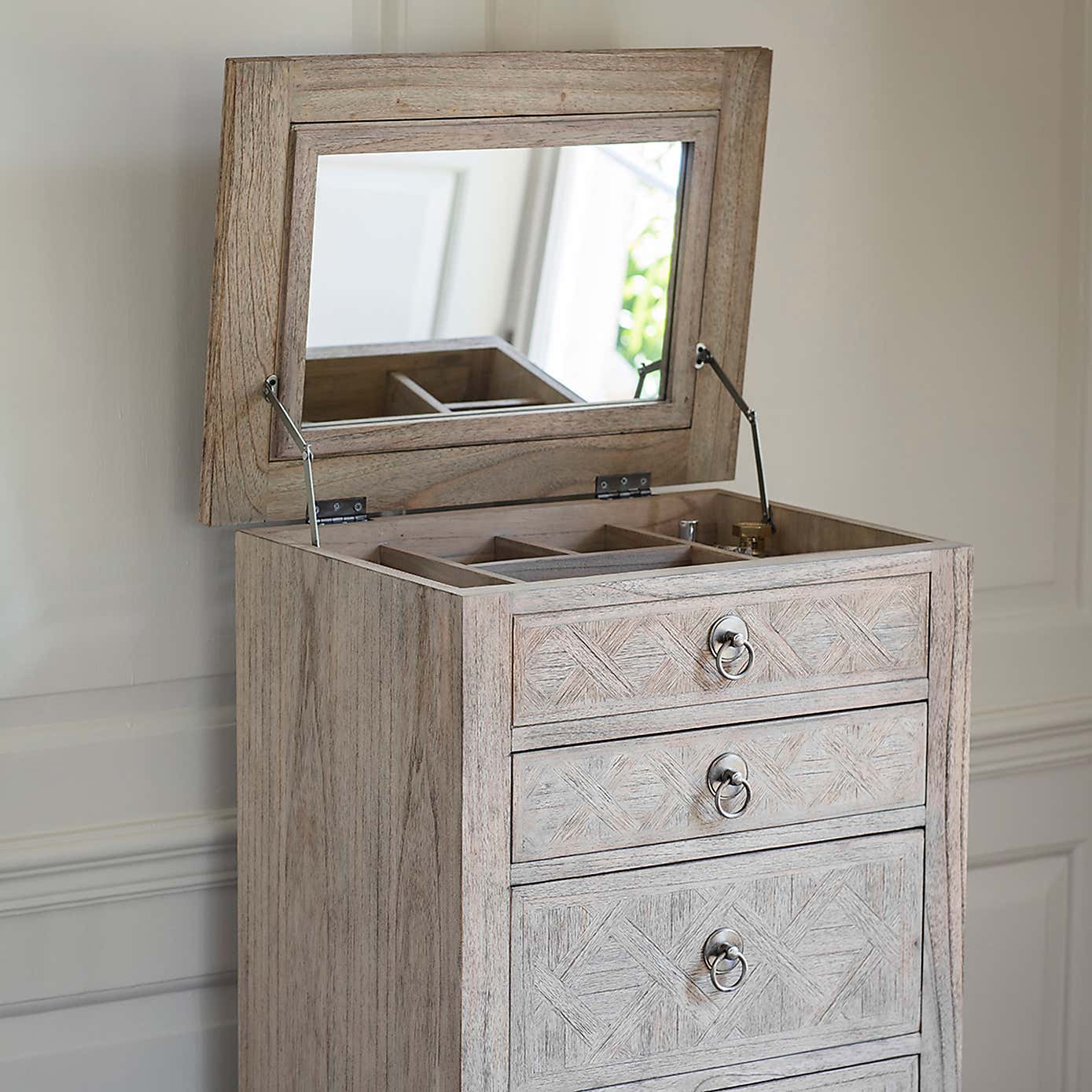 Modesto 4 Drawer Narrow Vanity Chest