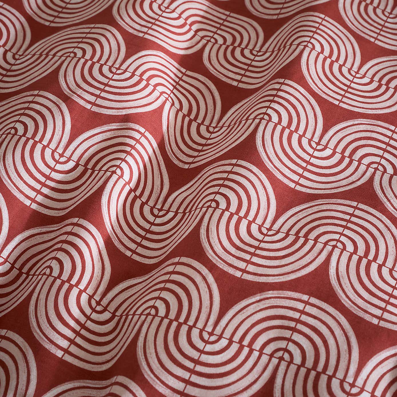 Mirad Modern Terracotta Duvet Cover and Pillowcase Set