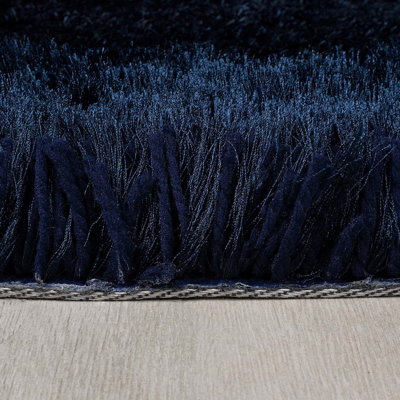 Jewel Shaggy Round Rug