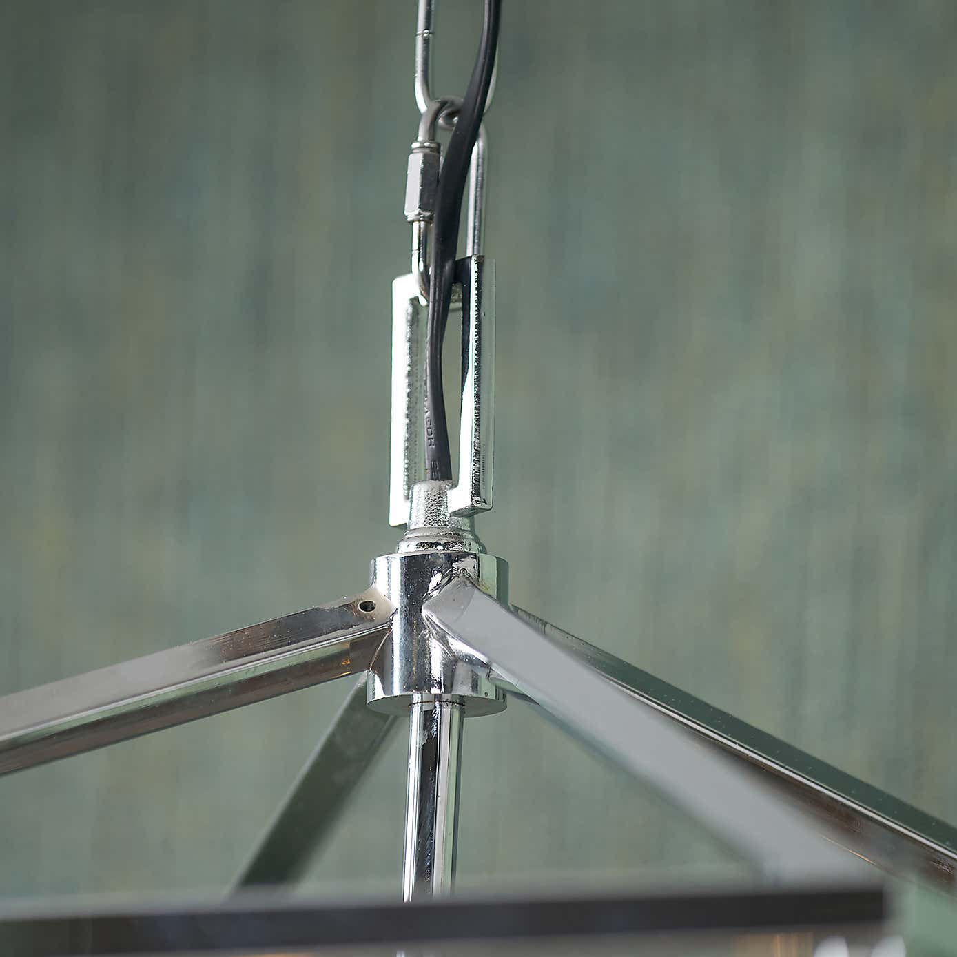 Anis 4 Light Cube Pendant