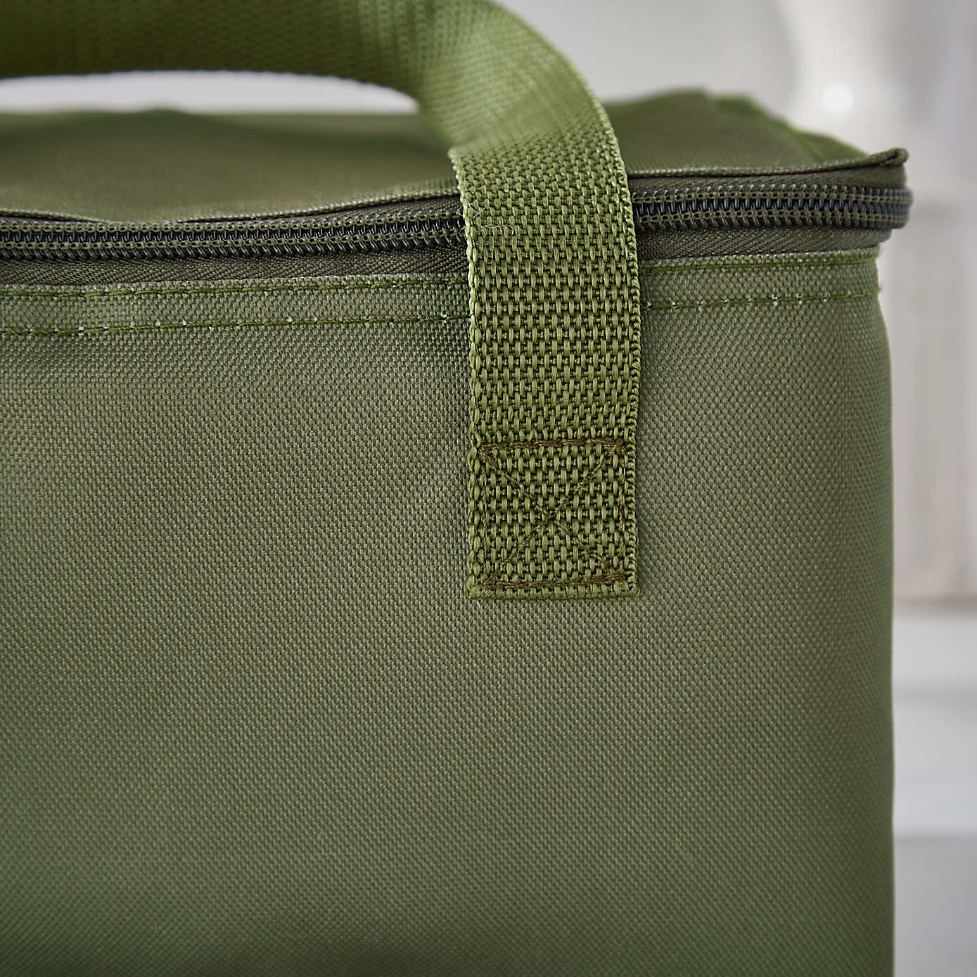 Olive Square Lunch Bag