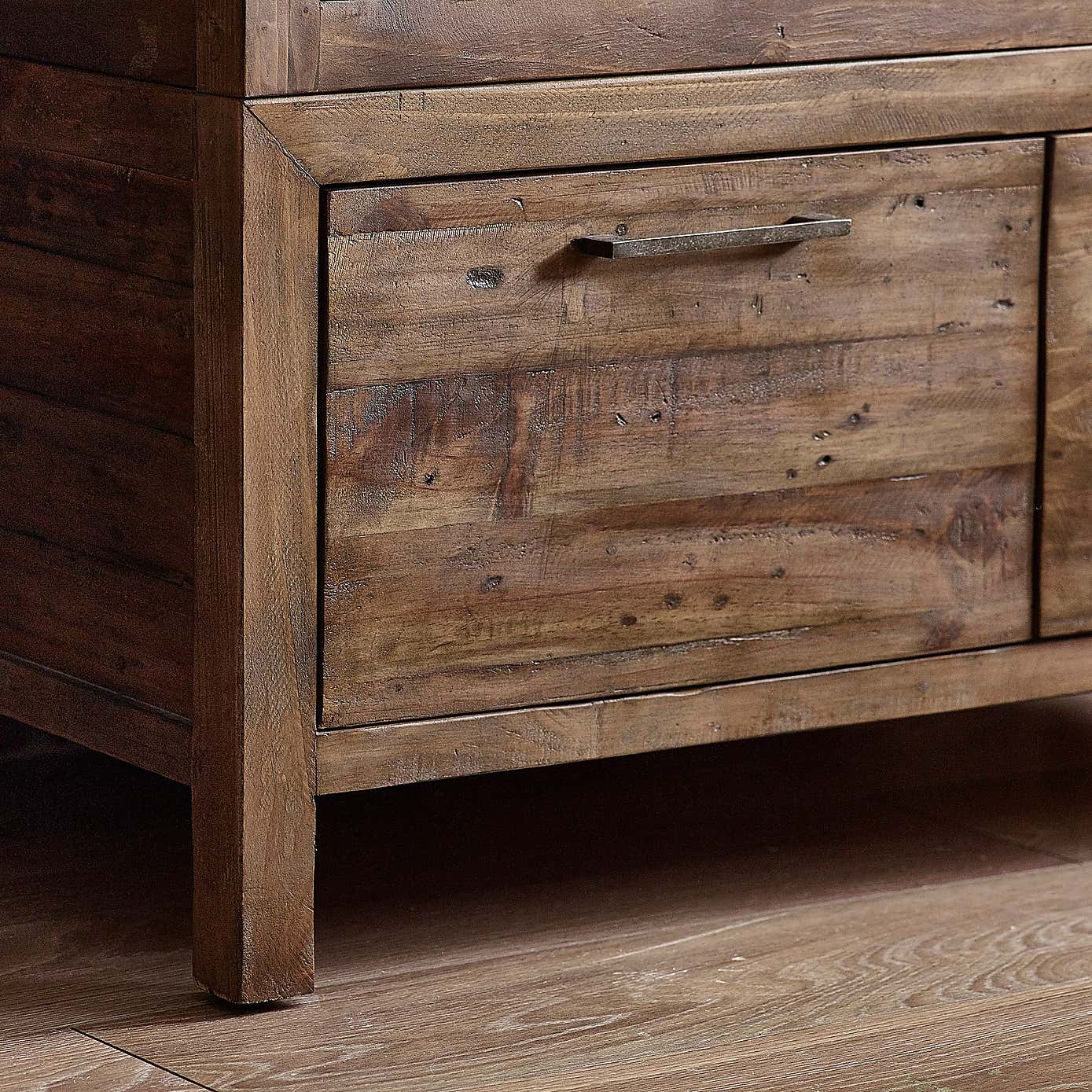 Homer 2 Door Wardrobe, Pine