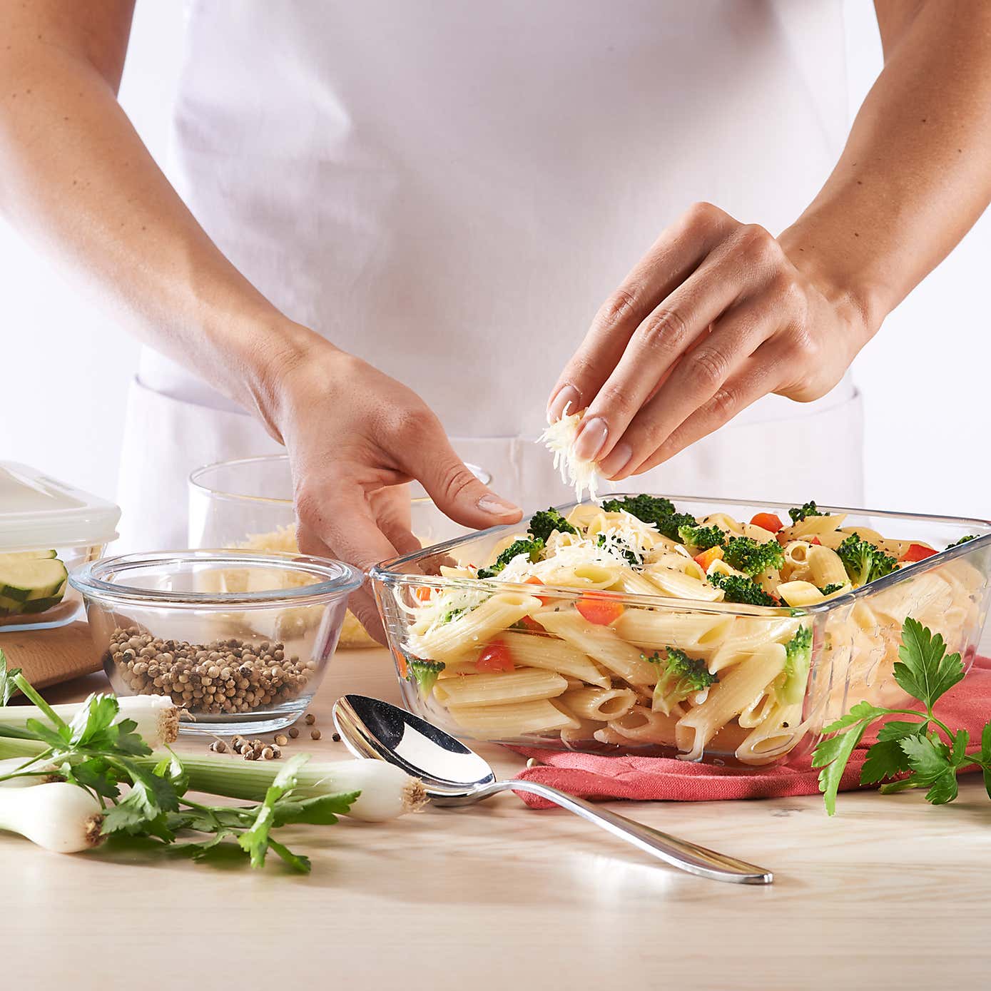 Pyrex Rectangular Dish with Lid