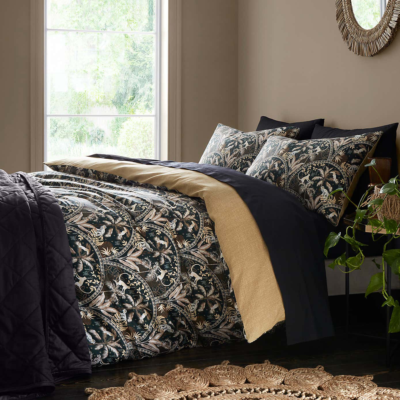 Havana Nights Duvet Cover & Pillowcase Set