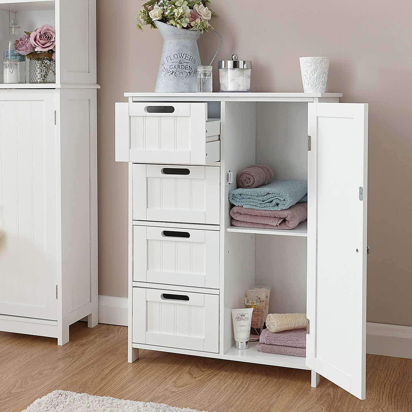 Grey Shaker Bathroom Unit