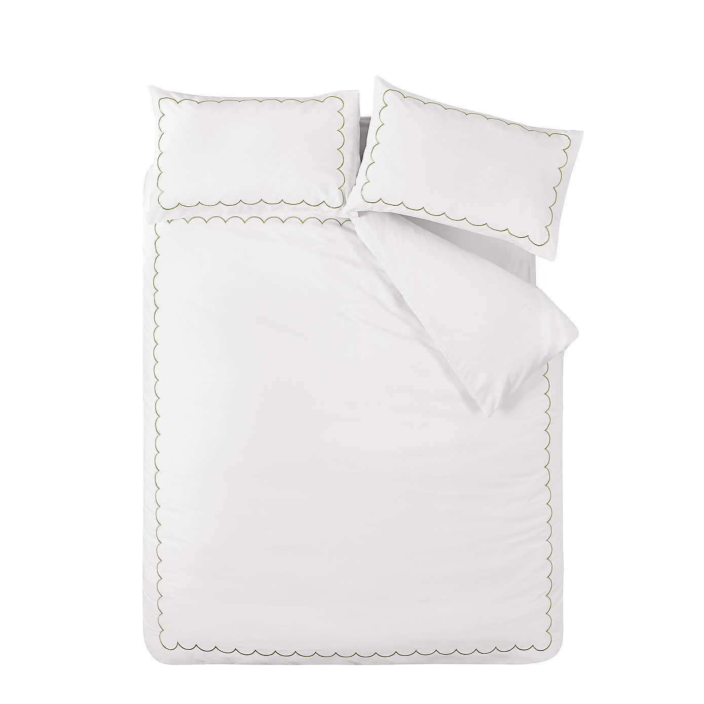 Catherine Lansfield Scallop Border Duvet Cover & Pillowcase Set