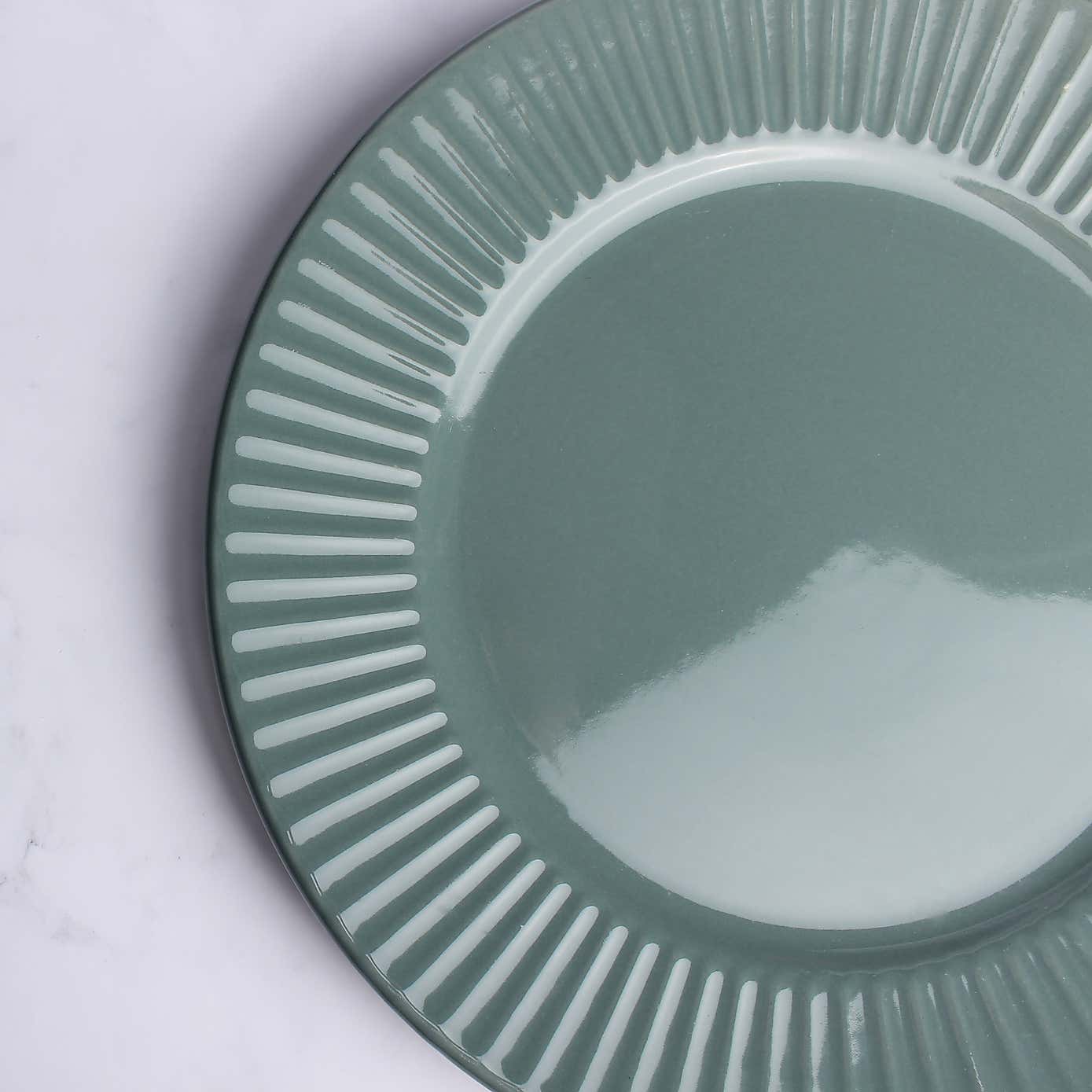 Hampton Dinner Plate, Grey