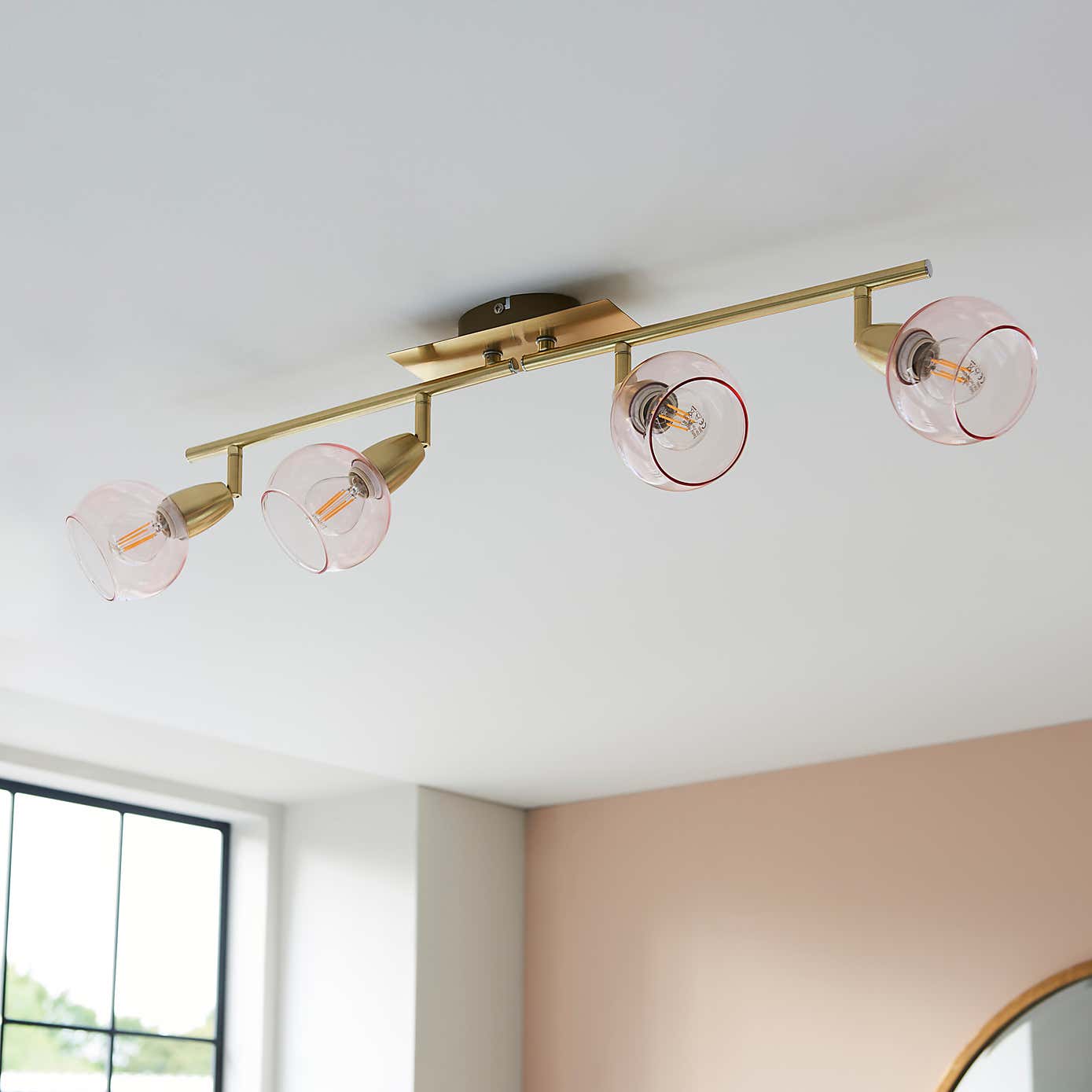 Tia 4 Light Spotlight Bar