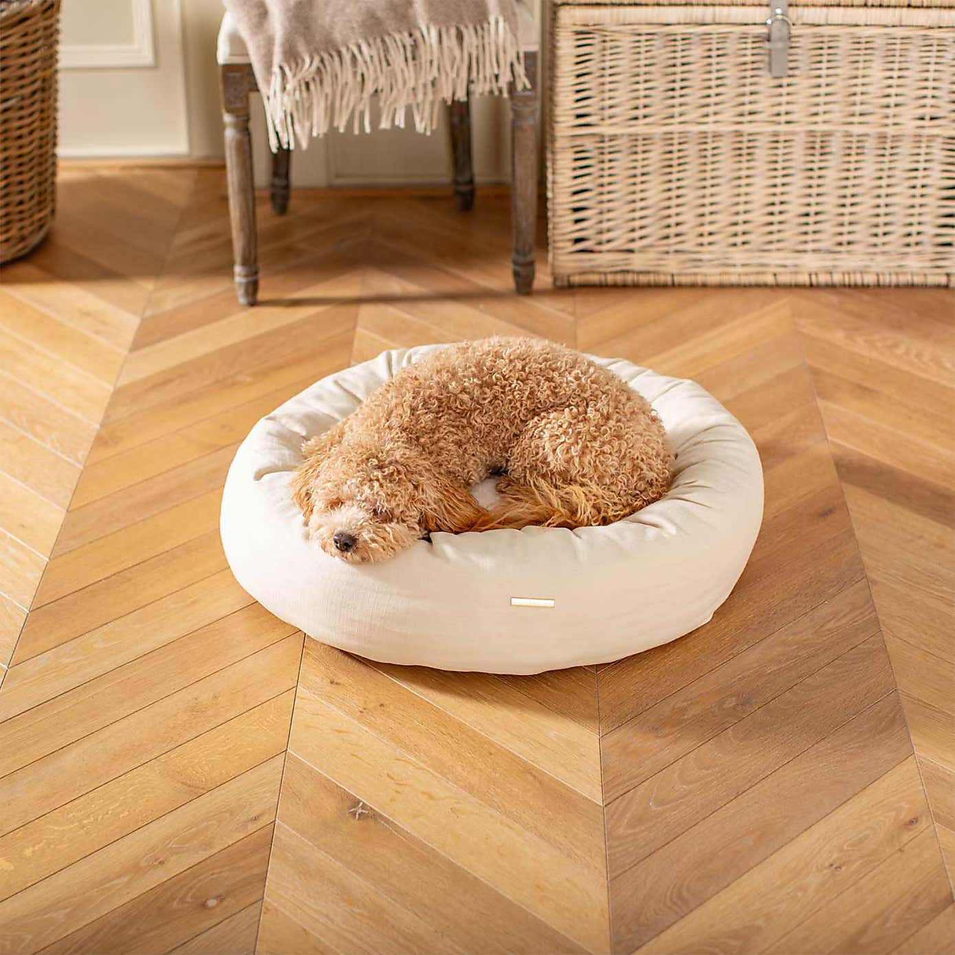 Lords and Labradors Savanna Donut Dog Bed