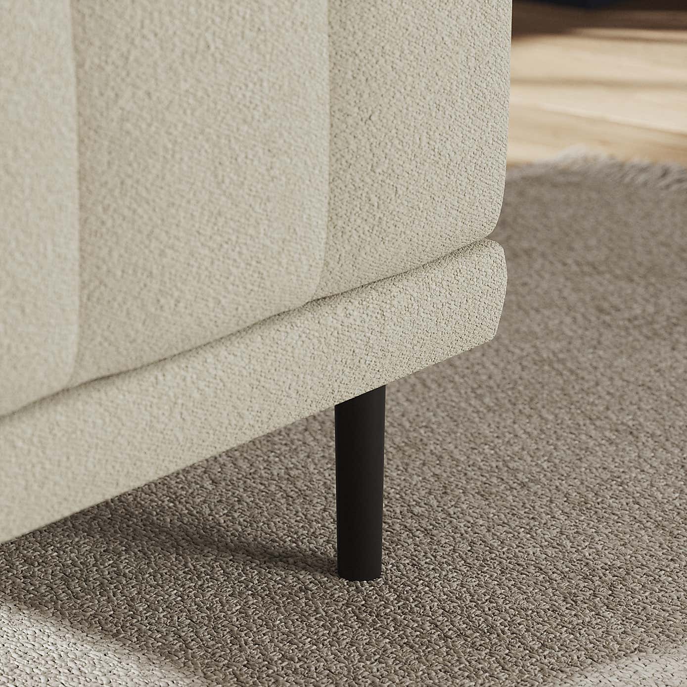 Amali Small Dining Bench, Boucle