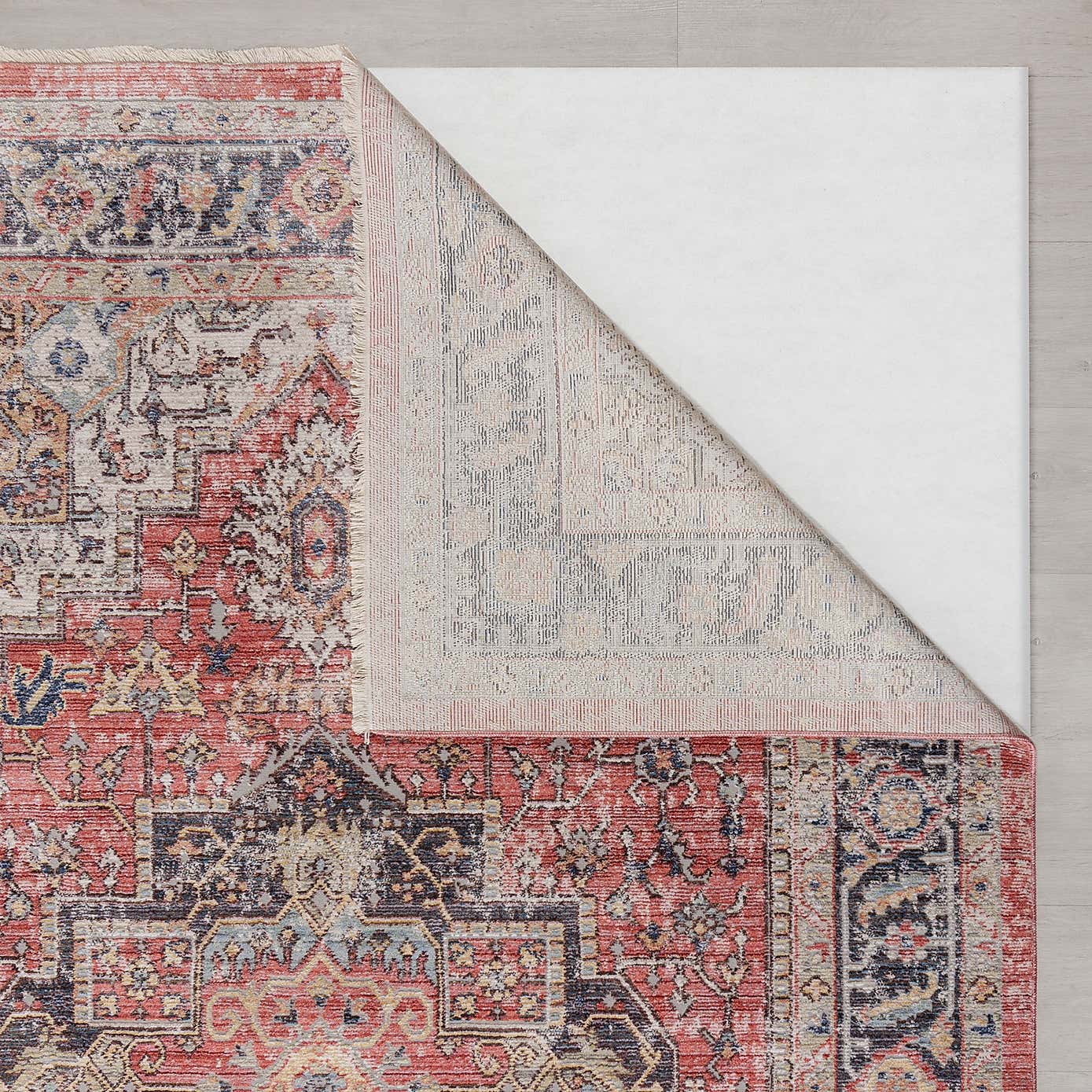 Dahria Traditional Rug