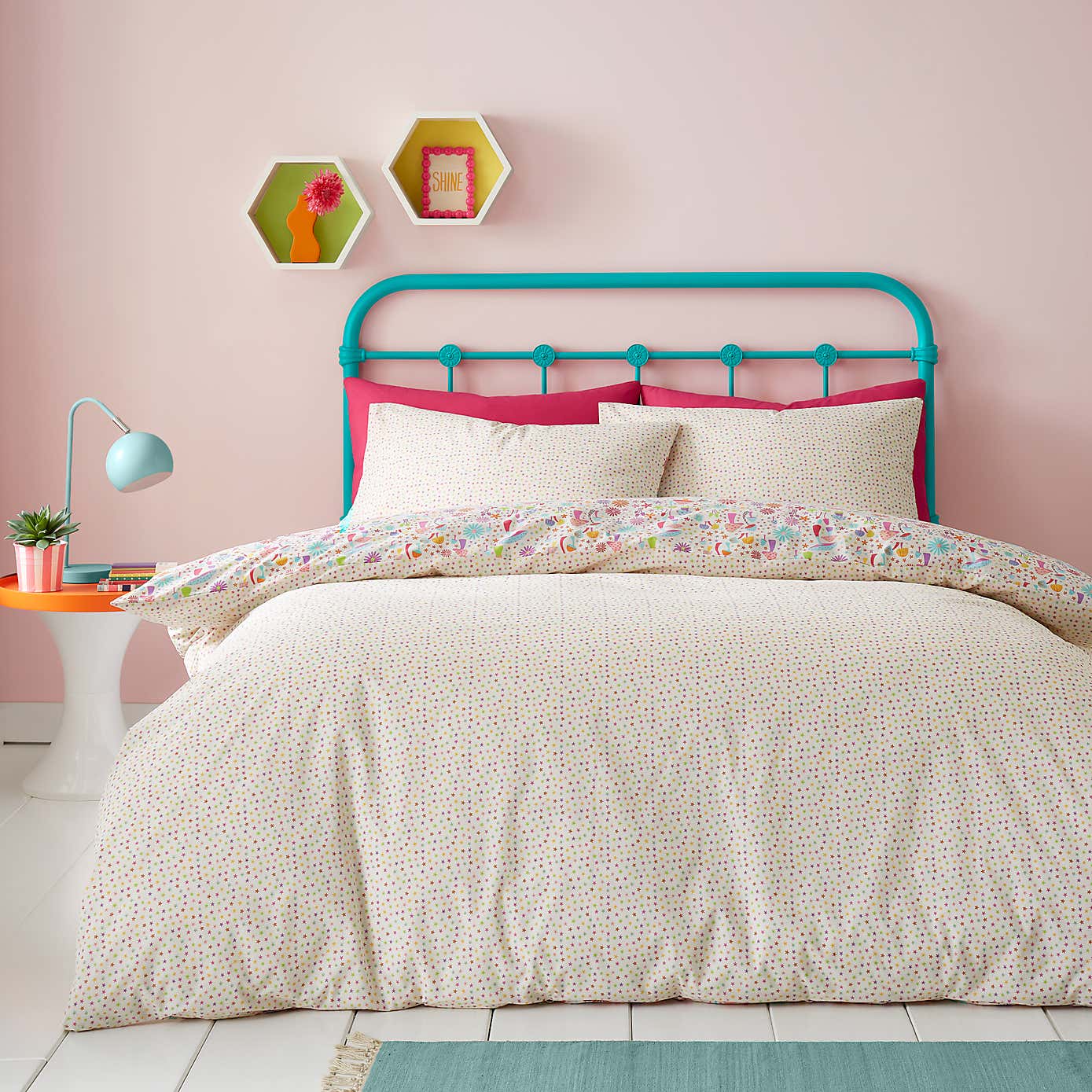 Zingy Mushroom Reversible Duvet Cover and Pillowcase Set