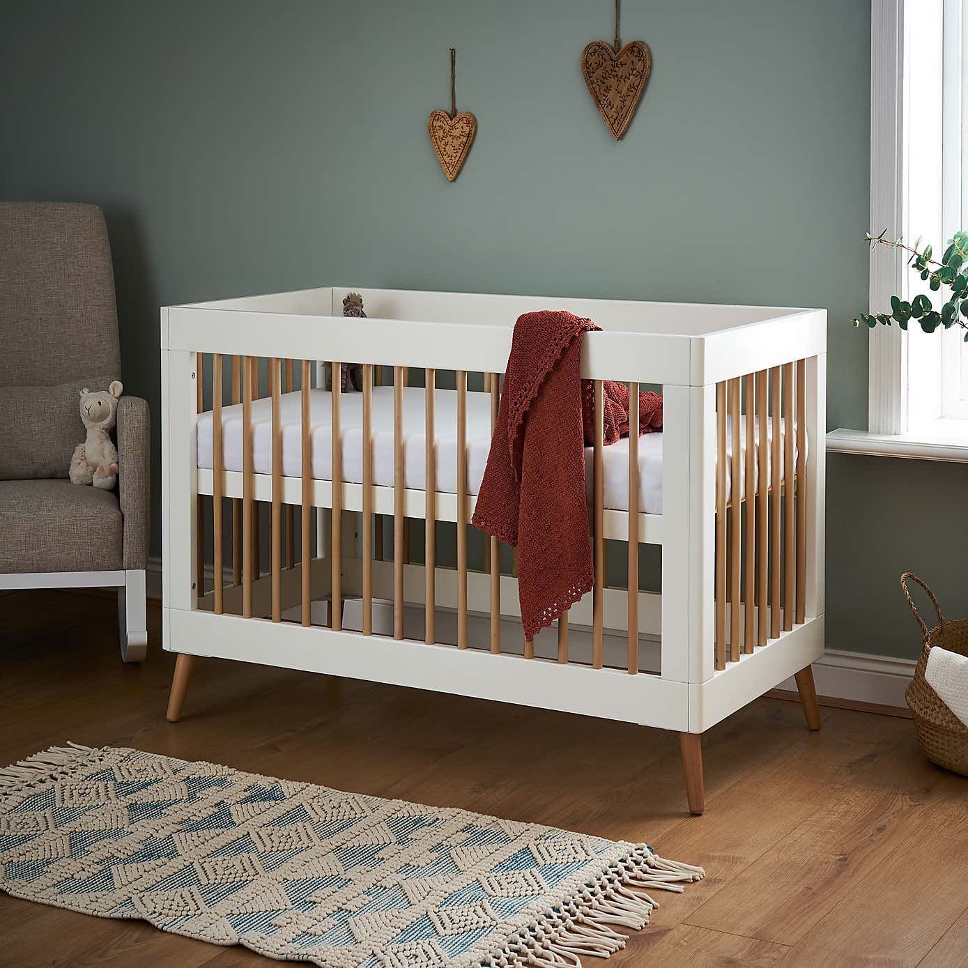 OBaby Maya Mini Cot Bed, White & Natural Pine