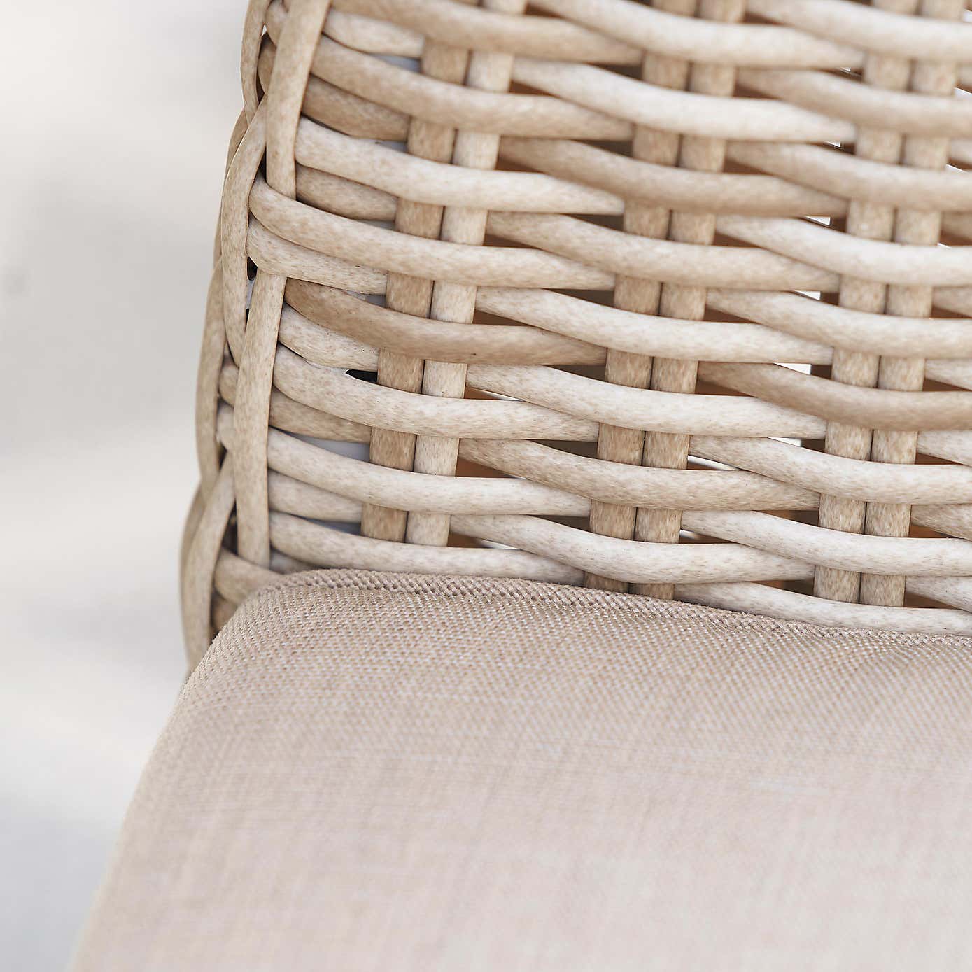 Pacific Lifestyle Cabon Outdoor 4 Seater Dining Set