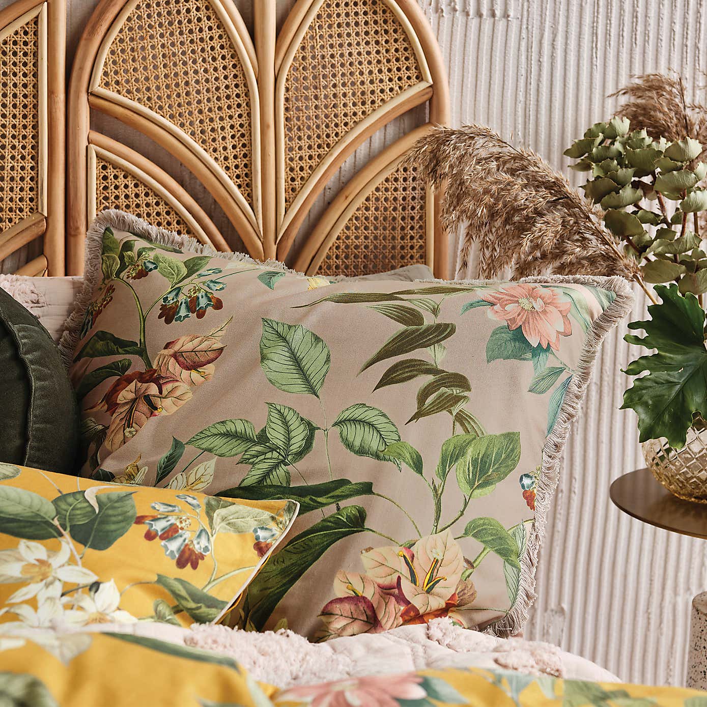 Anastacia 100% Cotton Continental Pillowcase