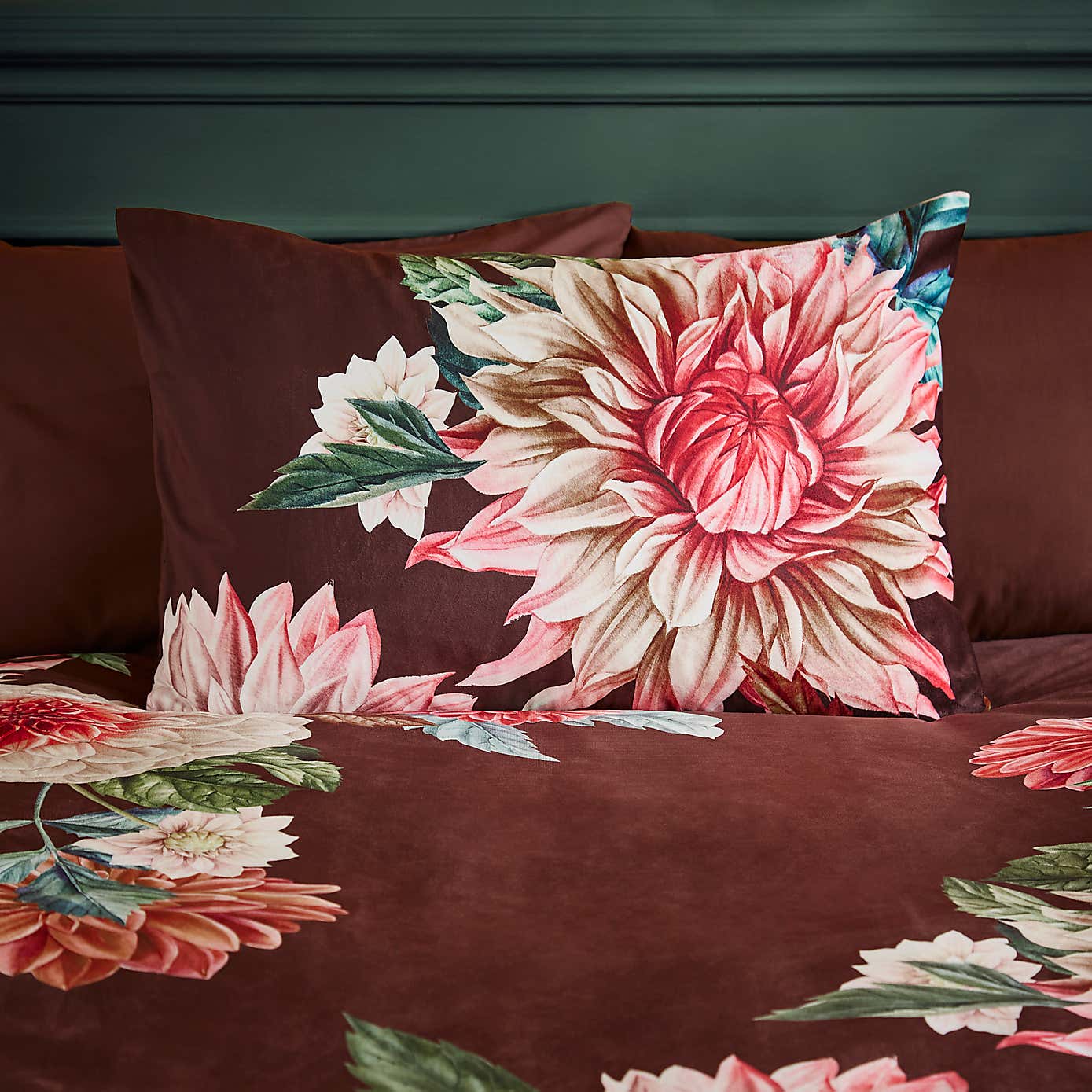 Allouise Floral Brown Duvet Cover and Pillowcase Set