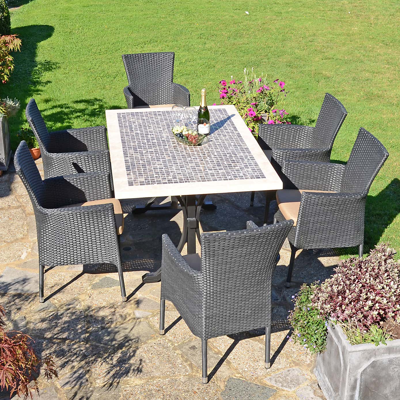 Wilmington Dining Table with 6 Stockholm Chairs Set