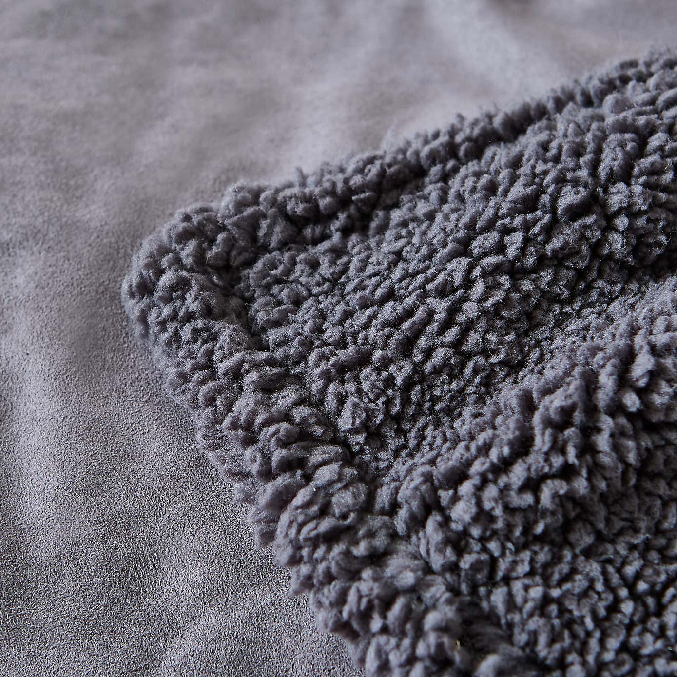 Soft & Cosy Pet Blanket