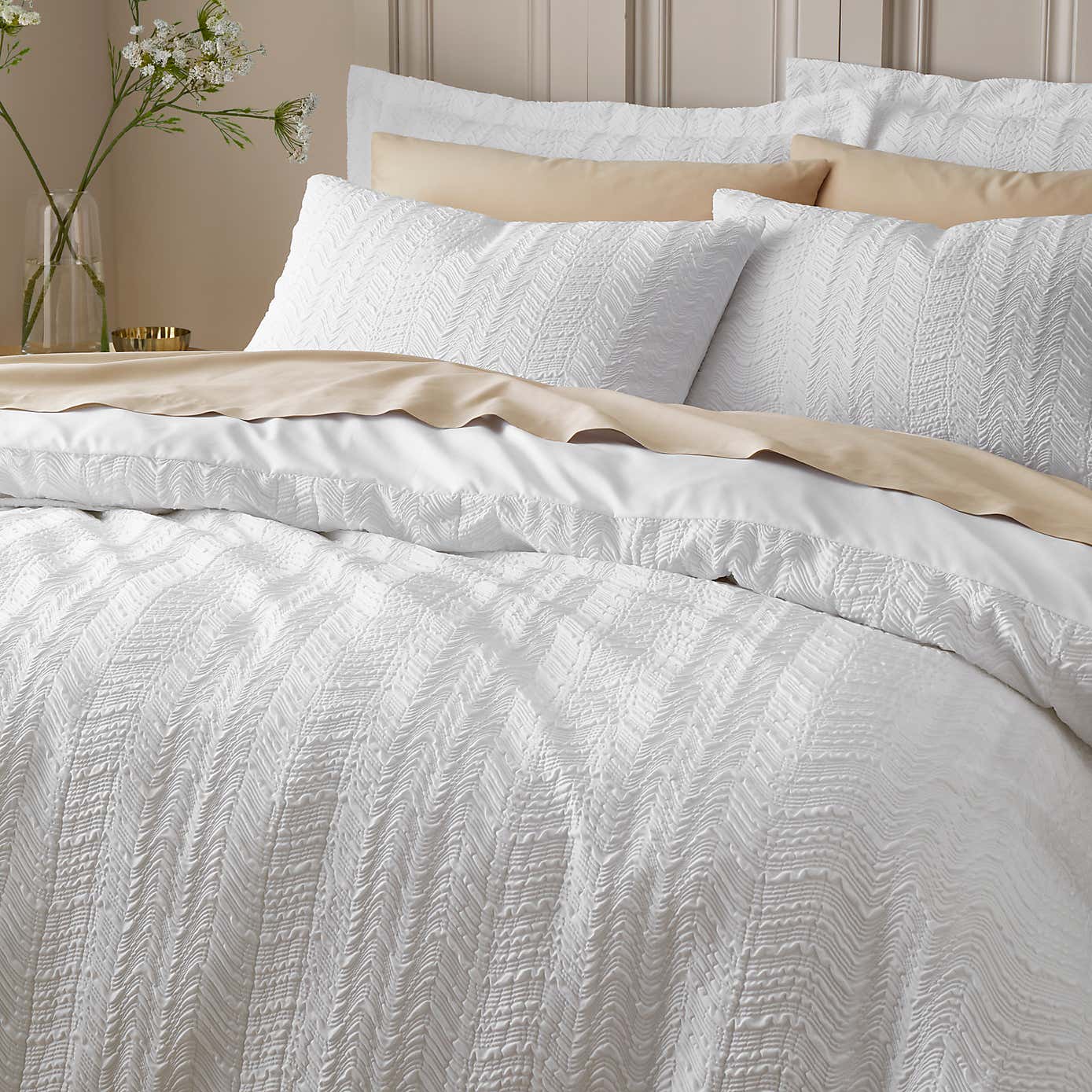 Gia Wave Duvet Cover & Pillowcase Set