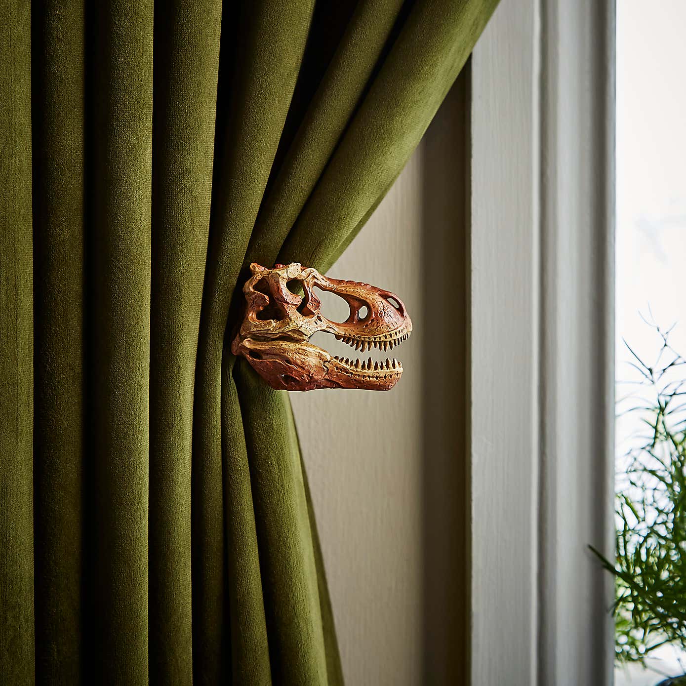 T-Rex Curtain Hook