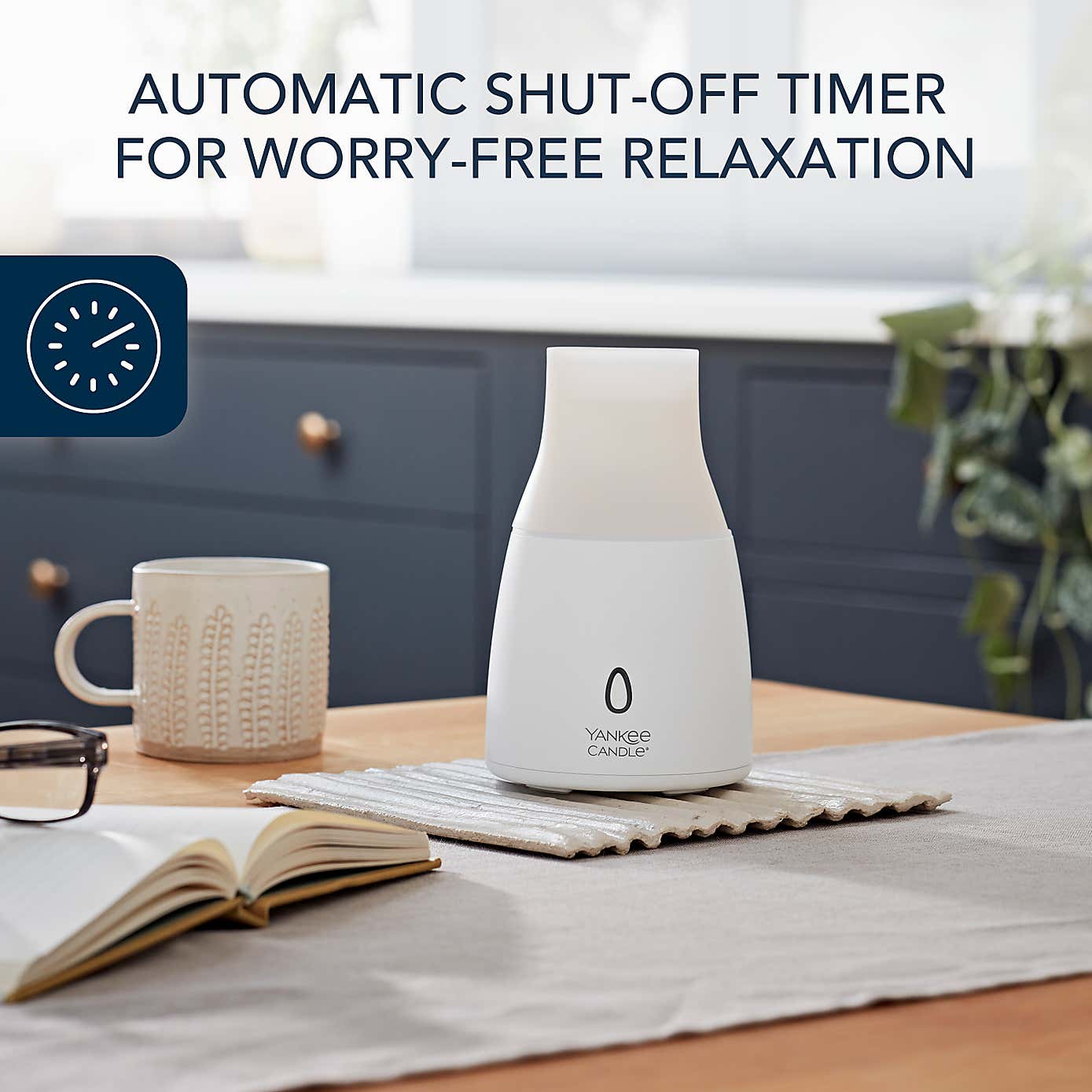 Yankee Candle Black Cherry Ultrasonic Aroma Diffuser Starter Kit