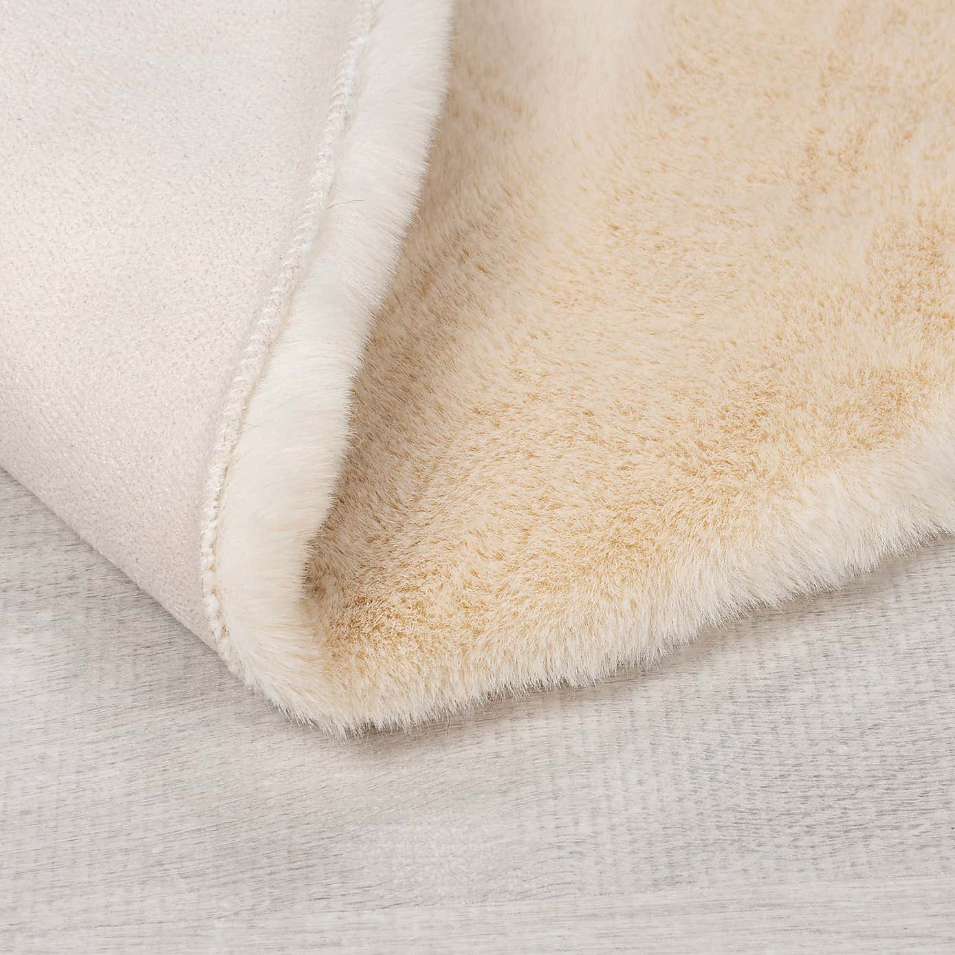 Disney Winnie the Pooh Supersoft Rug