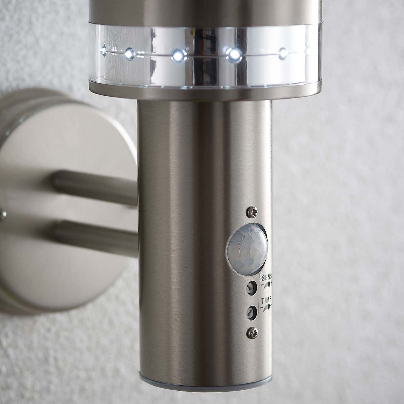 Vogue Lighting Conner Outdoor PIR Wall Light