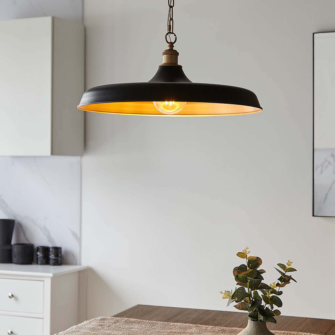 Vogue Ashton 1 Light Pendant Light