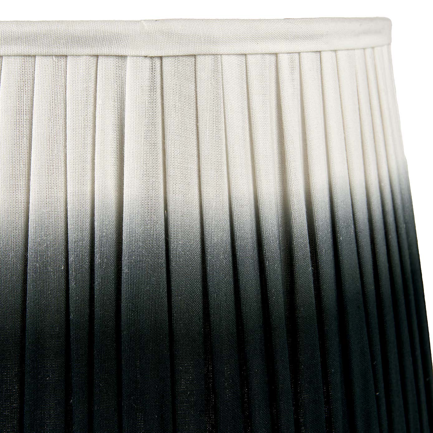 Scallop Ombre Soft Pleated Tapered Shade