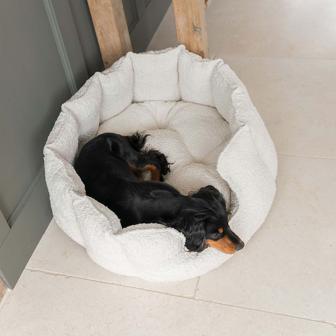 Lords and Labradors Boucle High Wall Dog Bed