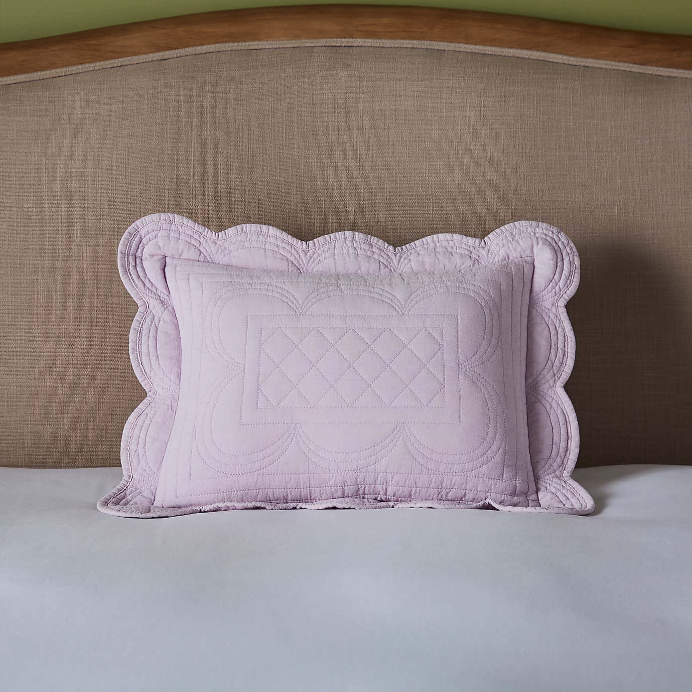 Dorma Soft Scalloped Rectangle Cushion