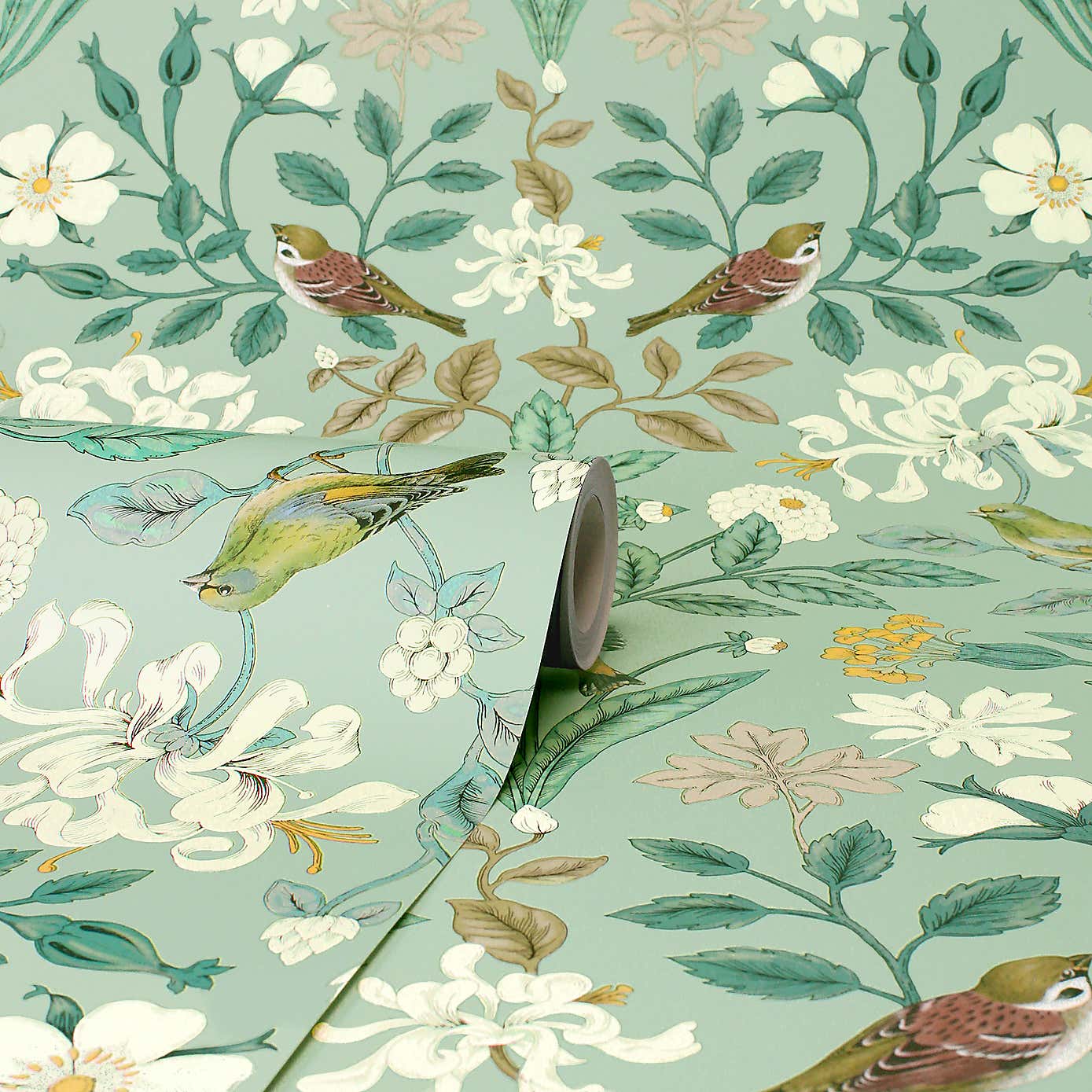 Garden Birds Matte Flat Wallpaper