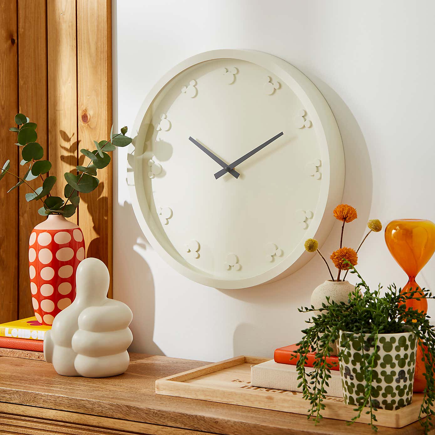 Mickey Mouse Cream Clock 41cm