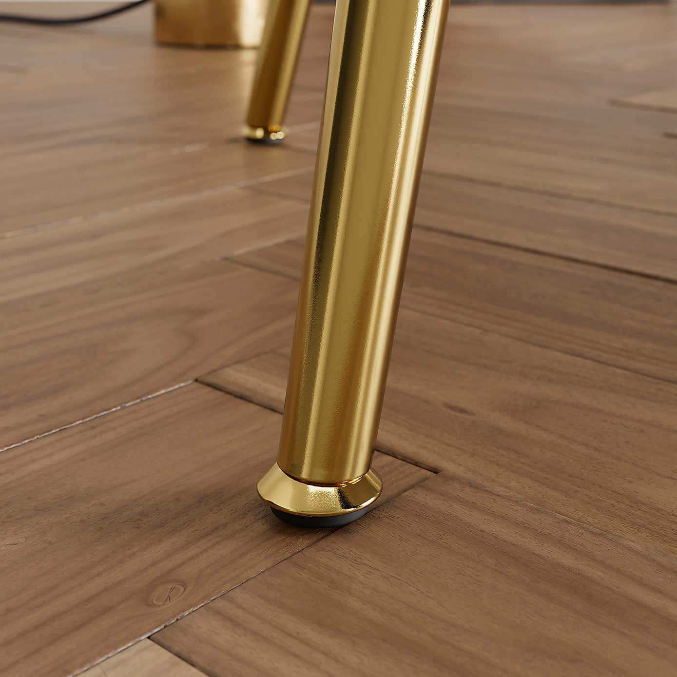 Bella Velvet Cocktail Chair