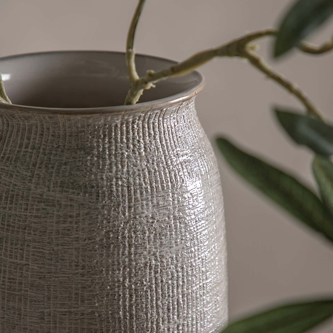 Nyla Stoneware Milk Vase